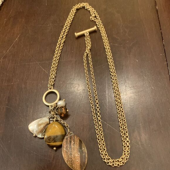 Long stone charm necklace - Picture 3 of 3